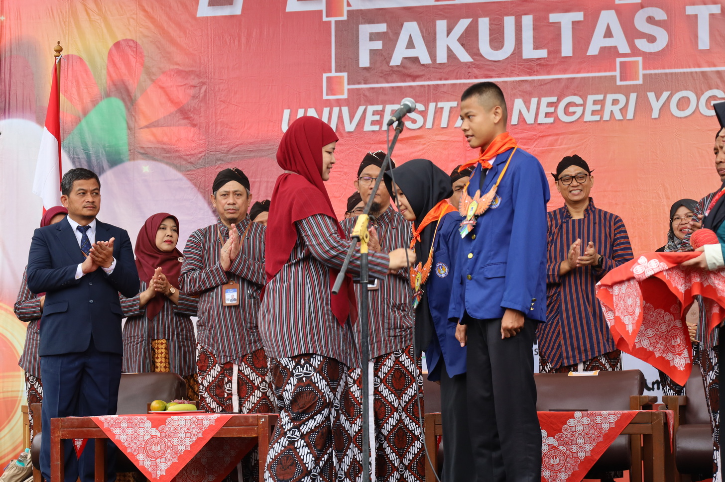 Dekan FT UNY Buka PKKMB 2026, Tekankan Karakter “Jawara” dan Pentingnya Integritas
