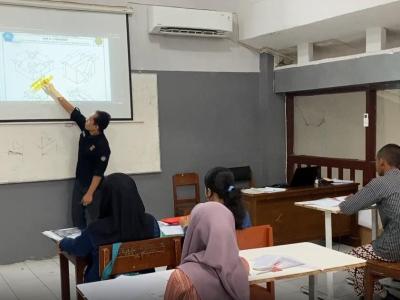 Tingkatkan Ketelitian dan Pemahaman Spasial Siswa Melalui Praktik Gambar Teknik di  SMKN 2 Pengasih