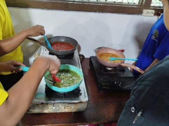Proses Pemasakan Aneka Sambal