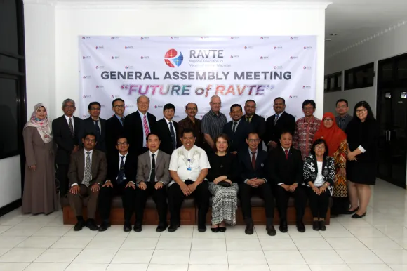 UNY tuan rumah The 4th General Assembly Meeting RAVTE