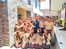 Foto Bersama Siswa Kelas XI TEI 1 setelah Kegiatan Pembelajaran