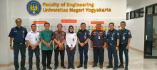 Jajaran pimpinan FT UNY dan PT. KAI 