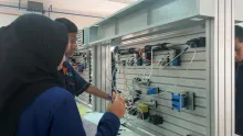 Mahasiswa FT UNY Gunakan Metode Problem Based Learning di SMK SMTI Yogyakarta