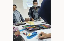 Dosen Program Studi Pendidikan Tata Busana FT UNY Latih Guru SMK se-DIY Rancang Busana Digital Berbasis AI